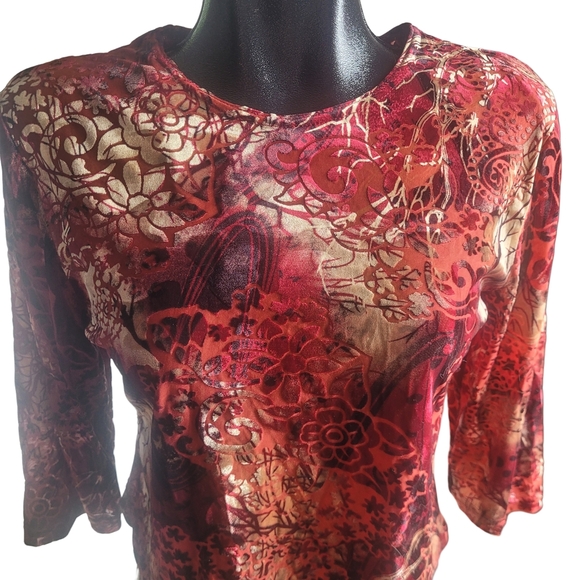 Tradition Red & Gold Toned Floral Top Sz.M - Picture 2 of 7
